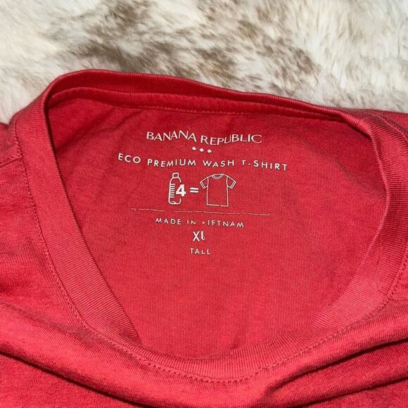 Banana Republic Relaxed Red Crewneck T-Shirt | Sz XL Tall - Picture 3 of 4